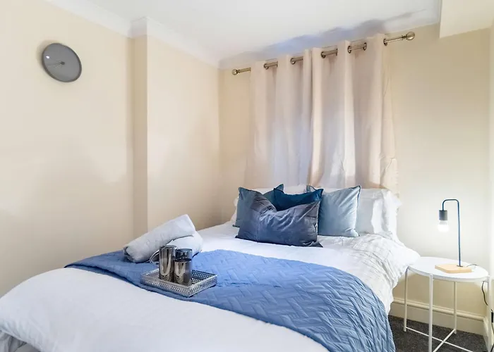 Chic 3-Bed Mews Townhouse St John\'S Wood With Free Wifi