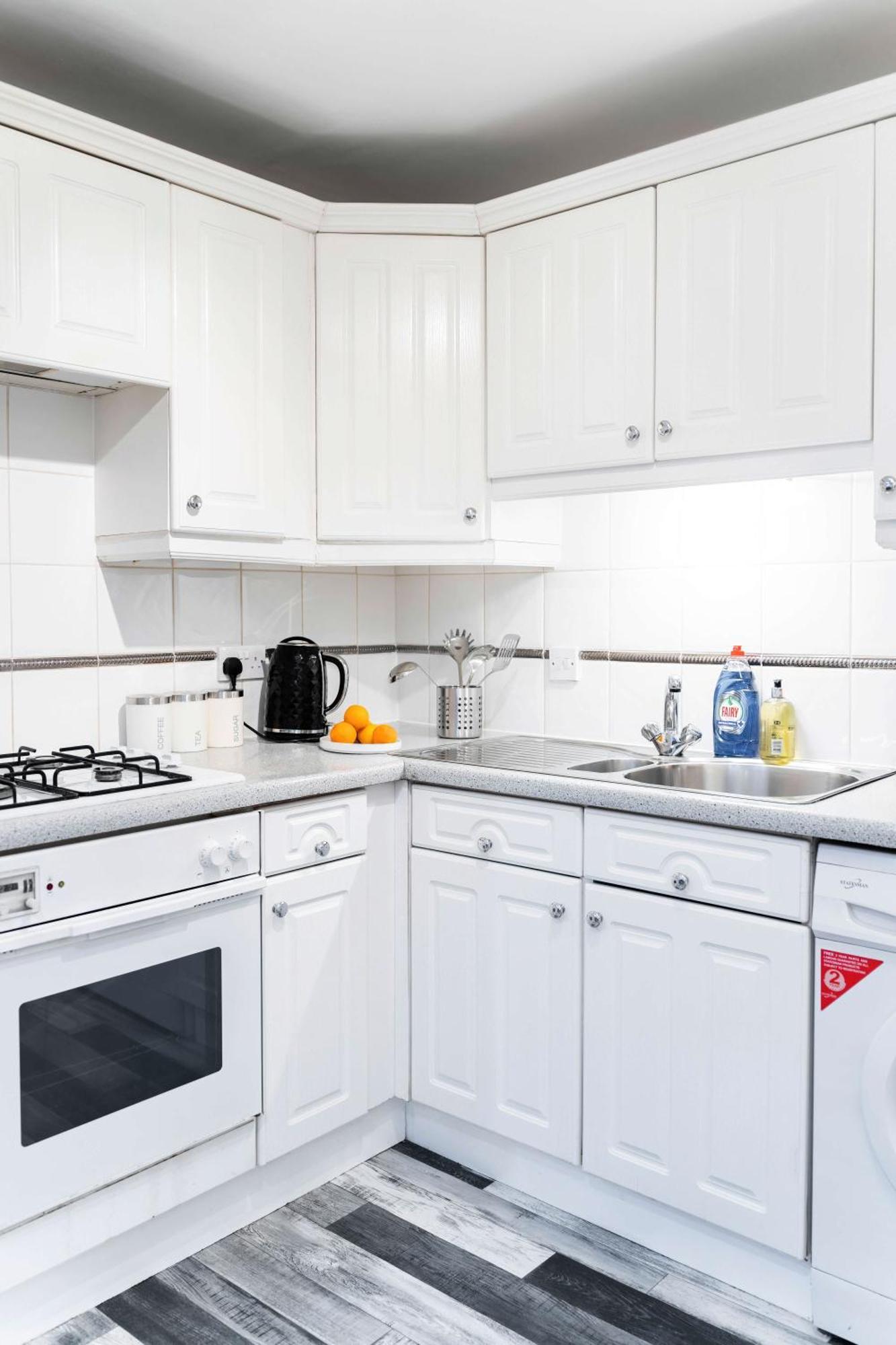Chic 3-bed Mews Townhouse St John's Wood With Free Wifi Holiday home London